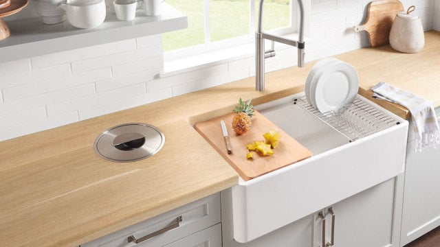 Blanco SOLON counter integrated compost system