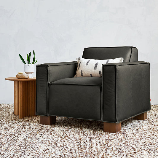 Gus* Modern CABOT Tucson Char leather chair