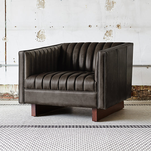 Gus* Modern WALLACE Saddle Brown Leather chair