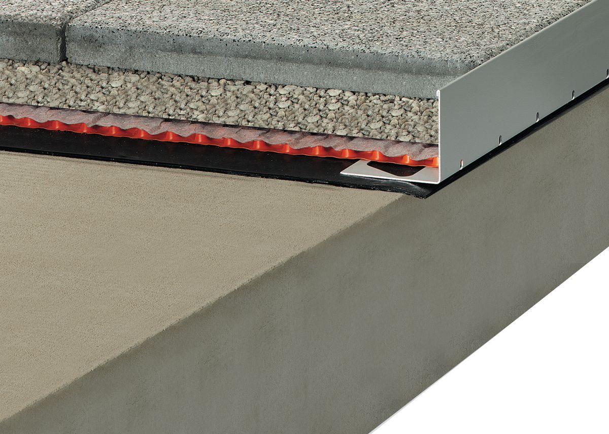 Schluter® BARA-RWL Edging profile with drainage holes for large-format pavers