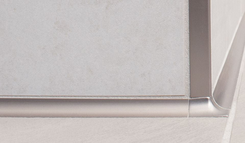 SCHLUTER® cove-shaped profiles