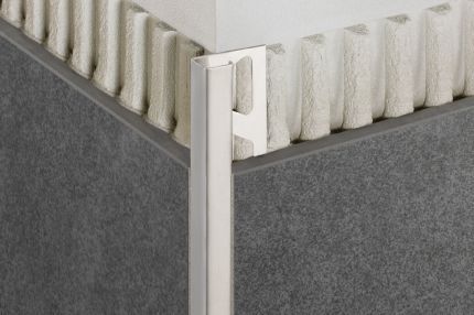 Schluter® QUADEC finishing and edge-protection profile with a squared reveal surface