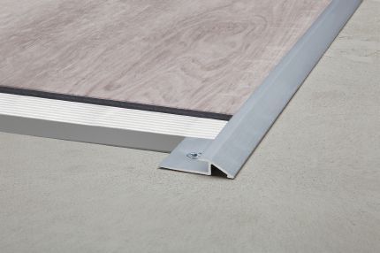 Schluter® VINPRO-U resilient surface floor profile for reducing to lower elevations