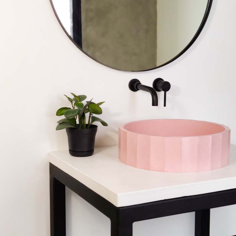 CLIO concrete vessel sink