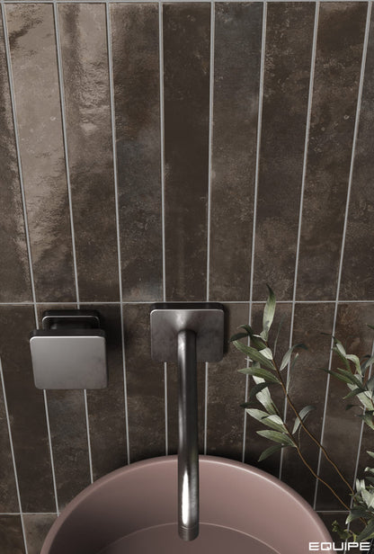 BALI Black Hat 2 x 16 glossy wall tile