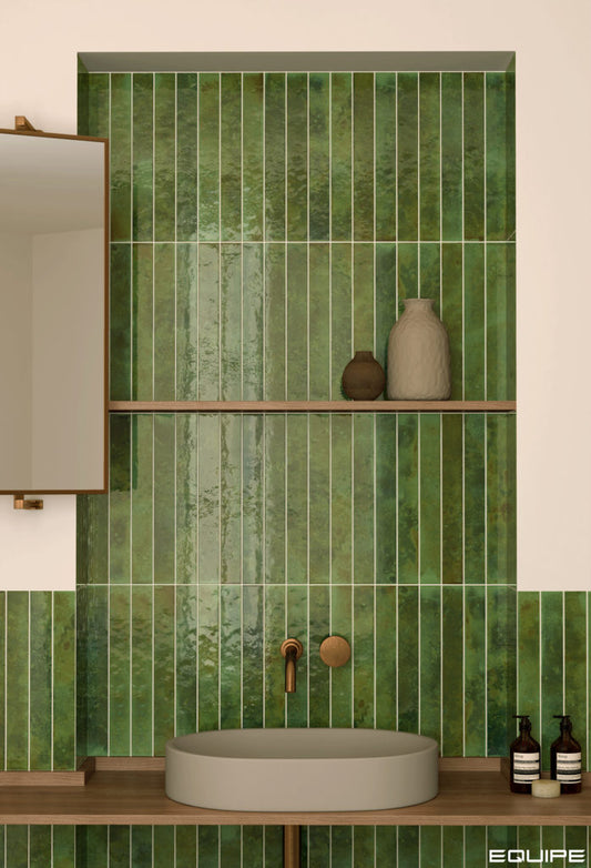 BALI Green 2 x 16 glossy wall tile