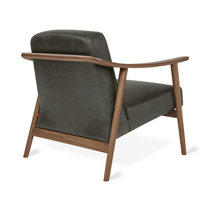 Gus* Modern BALTIC Tucson Char leather chair with Walnut frame