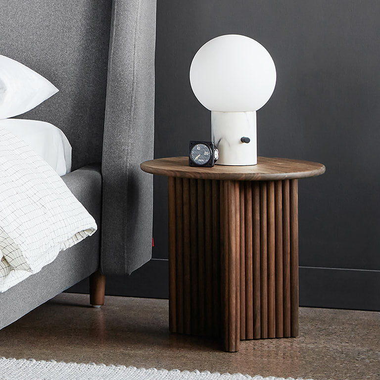 Gus* Modern CALLISTO mono table lamp