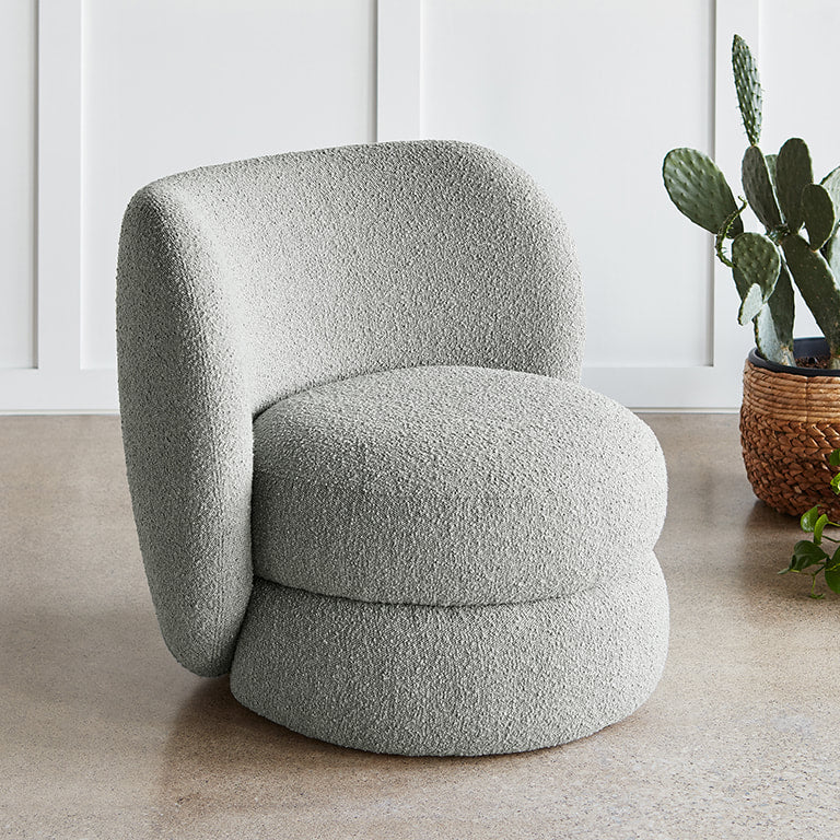 Gus* Modern FORME boucle dover chair